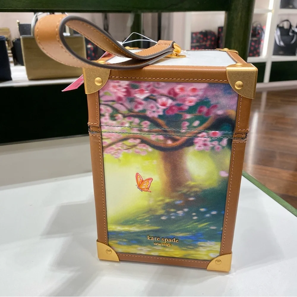 Disney X Kate Spade New York Bambi 3d Trunk Clutch